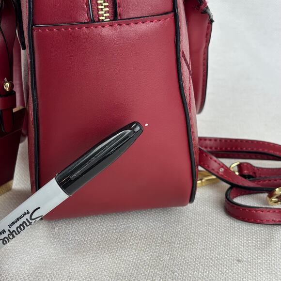 ANTONIO MELANI Red Shoulder Bag - Picture 12 of 12